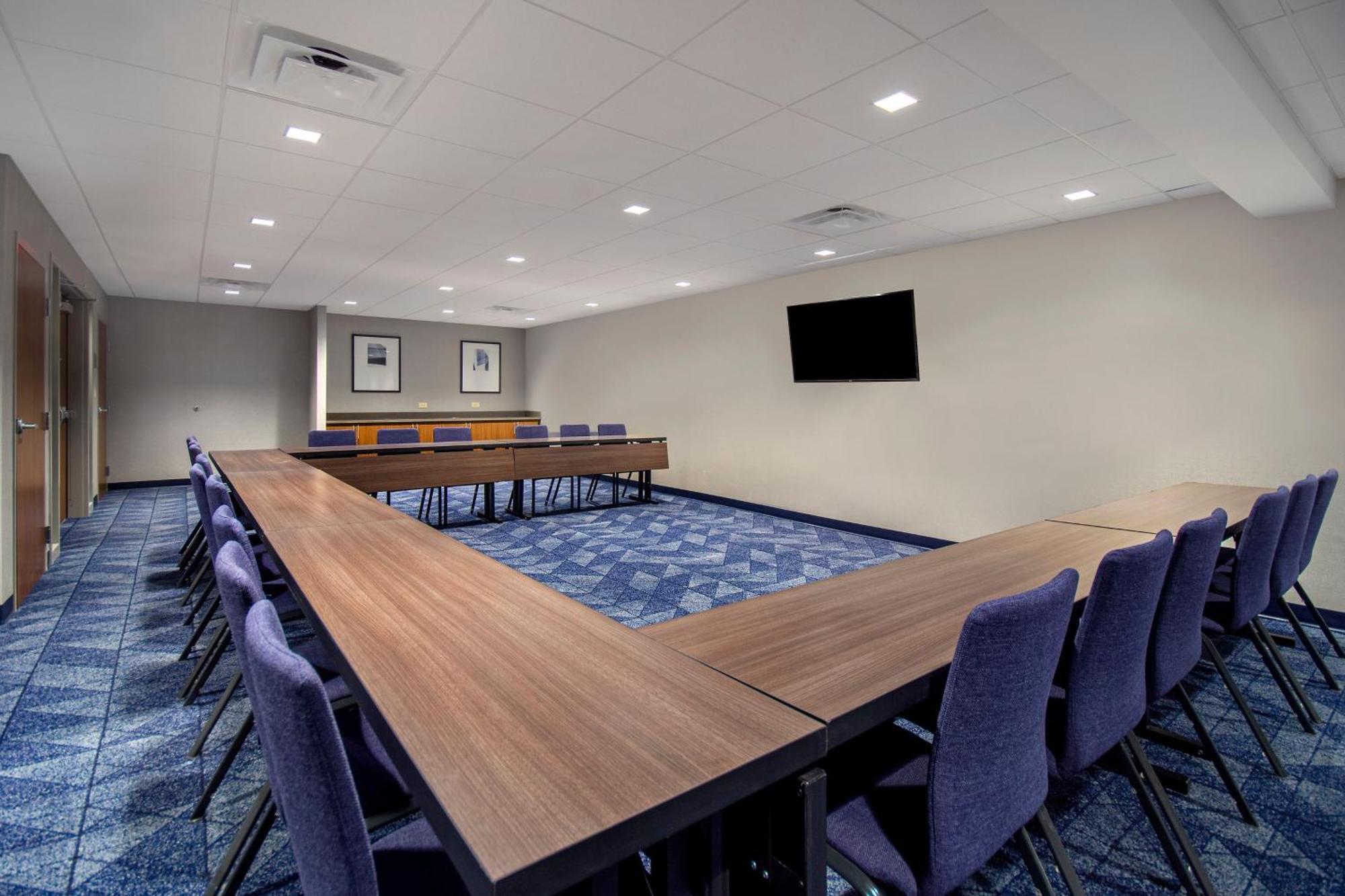 Courtyard By Marriott Cincinnati Airport Erlanger Ngoại thất bức ảnh