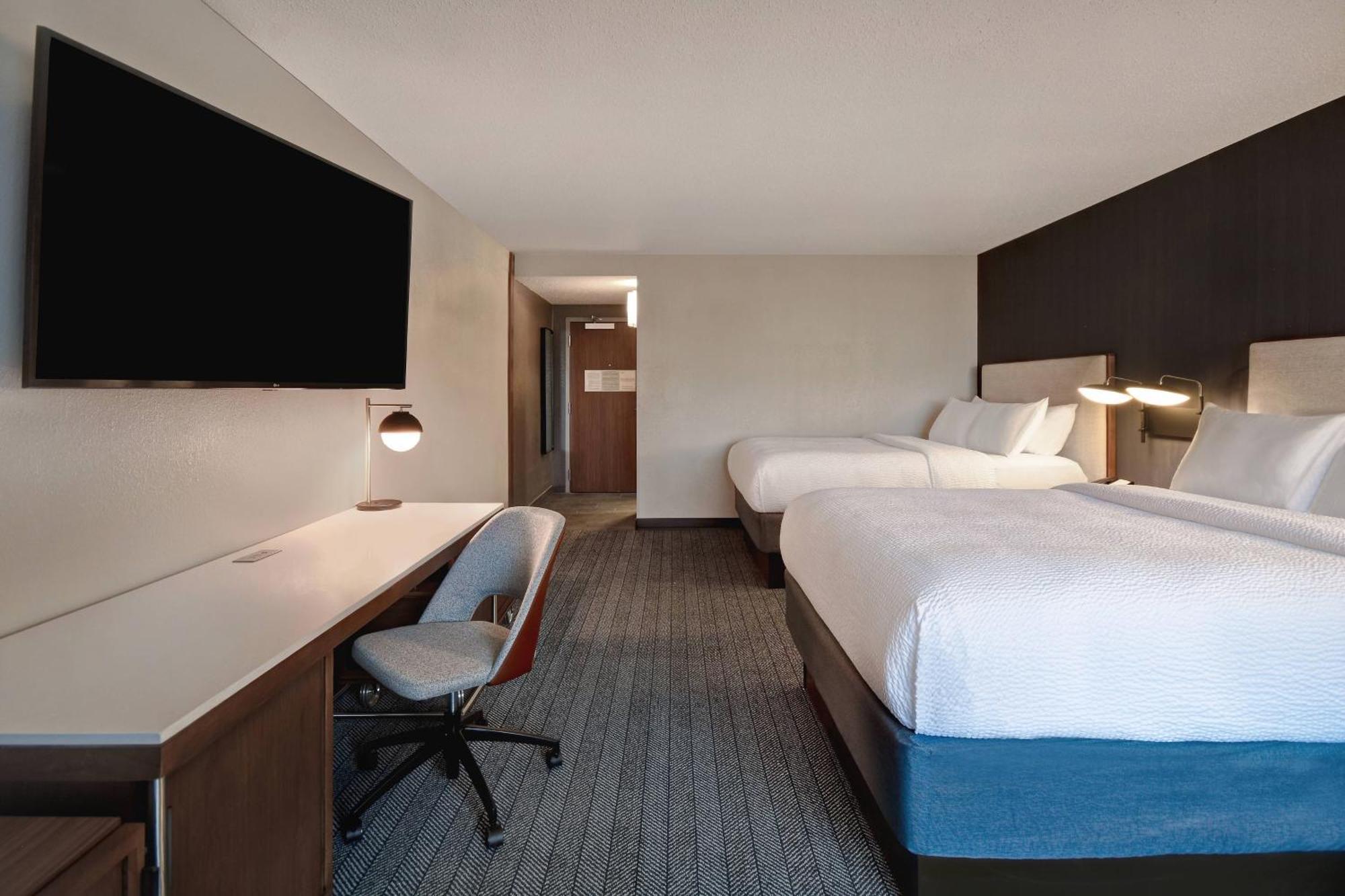 Courtyard By Marriott Cincinnati Airport Erlanger Ngoại thất bức ảnh