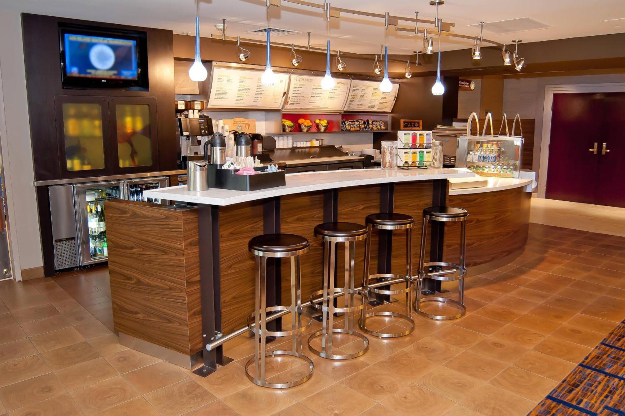 Courtyard By Marriott Cincinnati Airport Erlanger Ngoại thất bức ảnh