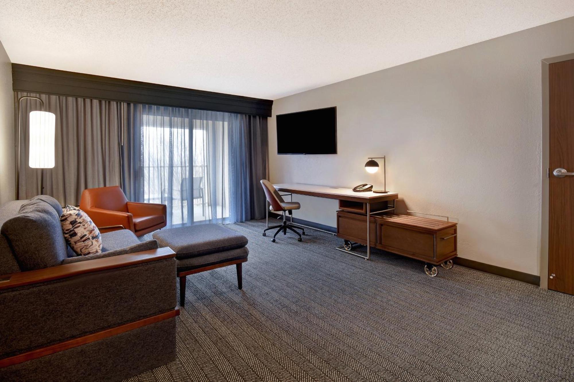 Courtyard By Marriott Cincinnati Airport Erlanger Ngoại thất bức ảnh