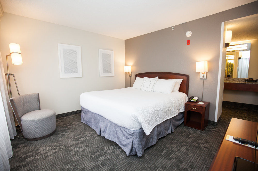 Courtyard By Marriott Cincinnati Airport Erlanger Ngoại thất bức ảnh